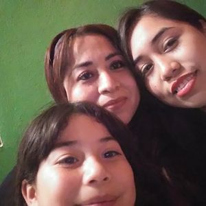 Meet your Posher, Javier